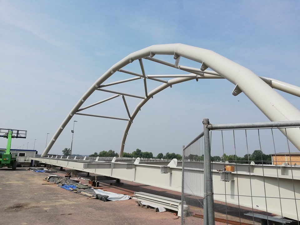 ponte scala impalcato metallico